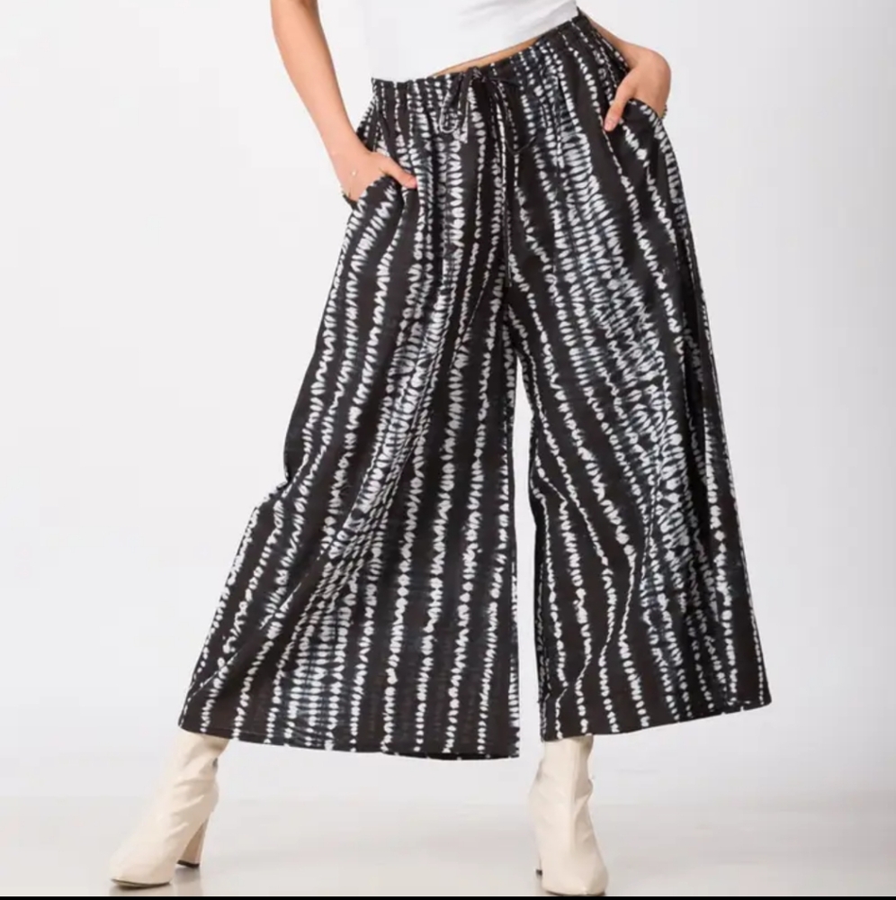 NWT Shibori dyed Black Flowy Pants